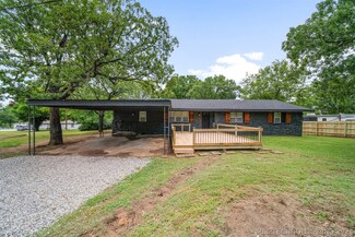 521 Quail Run Ln, Sapulpa, OK 74066