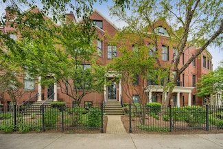 2056 Valor Ct Unit 15, Glenview, IL 60026