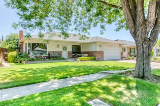 2934 N 8th St, Fresno, CA 93703