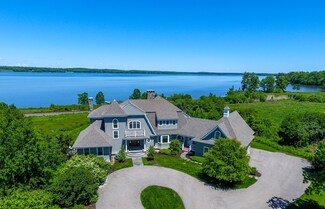 15 Tidewater Farm Rd, Greenland, NH 03840
