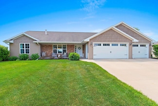 240 Cornellius Martin Ct, de Pere, WI 54115