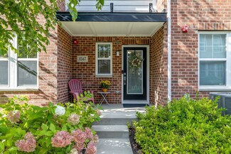 3547 Kemper Dr, Woodridge, IL 60517