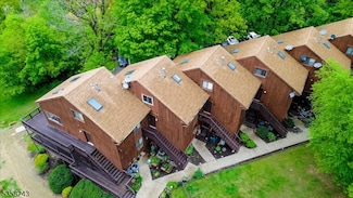 3 Telemark Dr Unit 10, Vernon, NJ 07462