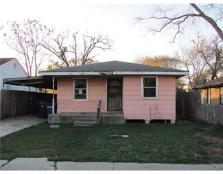 357 Pueblo St, Corpus Christi, TX 78405