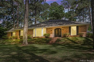 316 Corinne Cir, Shreveport, LA 71106