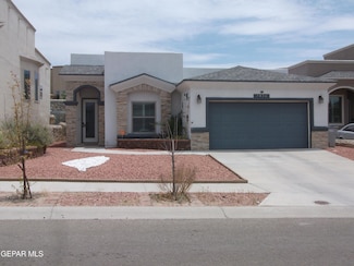 7836 Enchanted View Dr, El Paso, TX 79911