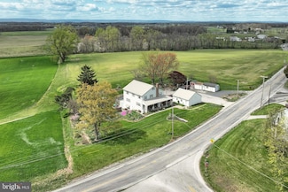 1825 White Hall Rd, Littlestown, PA 17340