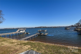 5060 Bridge Way, Denver, NC 28037