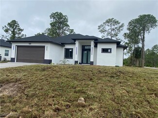 2025 Jackson Ave, Alva, FL 33920