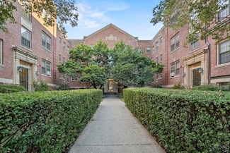 58 Elm St Unit 1, Worcester, MA 01609