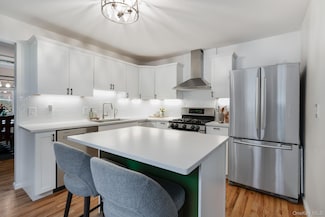 29 Wedgewood Rd, Fishkill, NY 12524