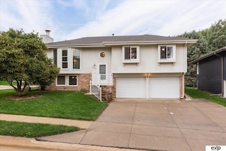 8655 Monroe St, Omaha, NE 68127