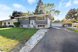 830 Russell Ave, Winthrop Harbor, IL 60096