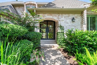 1011 Mockingbird Way, Sugar Land, TX 77478