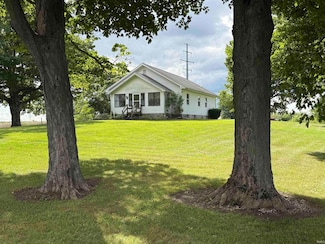 32670 Chicago Trail, New Carlisle, IN 46552