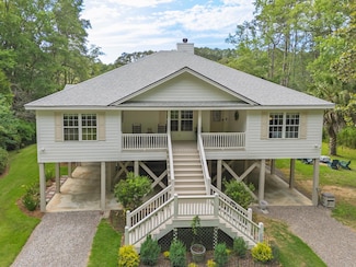 8346 Chisolm Plantation Rd, Edisto Island, SC 29438