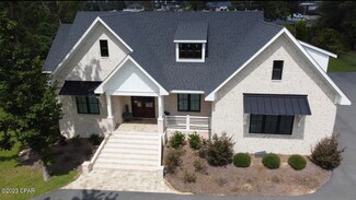 3069 Watson Dr, Marianna, FL 32446