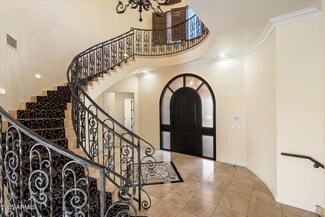 13221 N 17th Place, Phoenix, AZ 85022