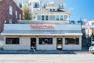 4743 Brooklyn Ave NE, Seattle, WA 98105