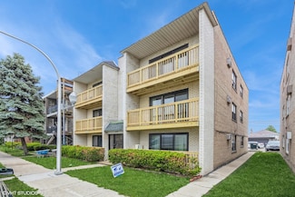 5747 S Kenton Ave Unit 3S, Chicago, IL 60629