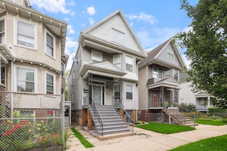 2444 W Gunnison St Unit 1, Chicago, IL 60625