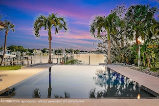 19651 N Riverside Dr, Jupiter, FL 33469