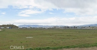 8 Challenger Dr, Tehachapi, CA 93561