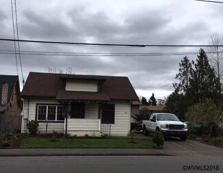 236 25th St SE, Salem, OR 97301