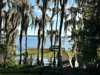1374 SE County Road 21b, Melrose, FL 32666