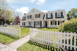 2617 E Capitol Dr, Milwaukee, WI 53211