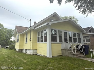 1601 Mabel Ave, Flint, MI 48506