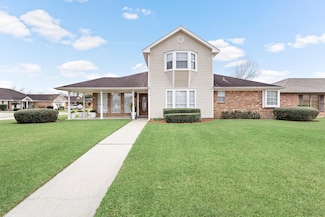1419 N 25th St, Nederland, TX 77627