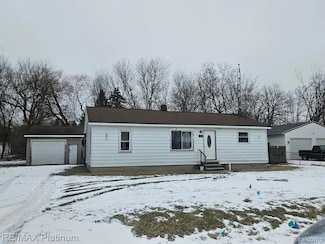 3148 W Gracelawn Ave, Flint, MI 48504