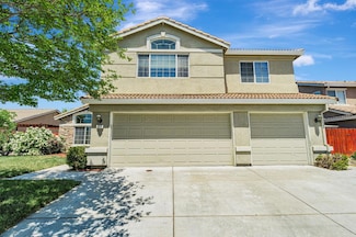 527 Crow Mountain Dr, Newman, CA 95360