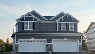 235 Charlestowne Lakes Dr, St. Charles, IL 60174