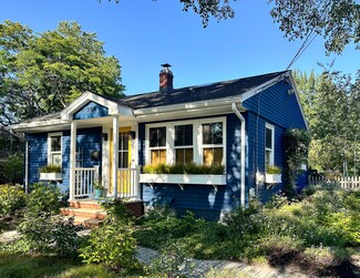 366 Sawyer St, South Portland, ME 04106