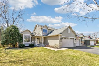930 100th Ln NE, Minneapolis, MN 55434