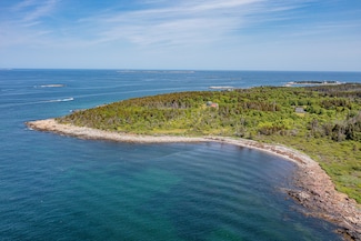 161 North Rd, Matinicus Isle, ME 04851