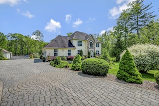 251 Scenic Dr, Blakeslee, PA 18610