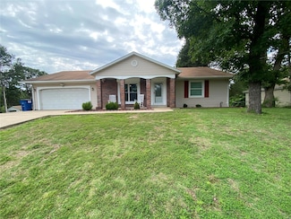 859 Woodland Hills Dr, Robertsville, MO 63072