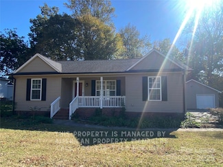 735 Kluttz St, Mount Pleasant, NC 28124