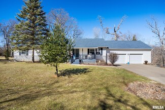 279 Blackhawk Dr, Hopewell, IL 61565