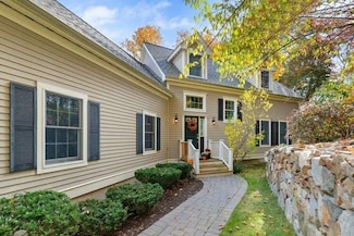 10 Smith Farm Ln, Lexington, MA 02421