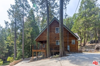 11809 Pine Dr, Wofford Heights, CA 93285
