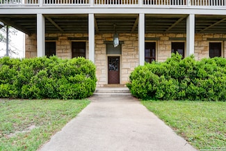 2 Colony Row Unit B, Brackettville, TX 78832