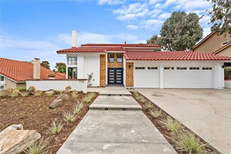174 S Canyon Woods Rd, Anaheim, CA 92807