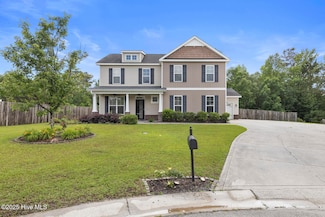 302 First Post Rd, Piney Green, NC 28544