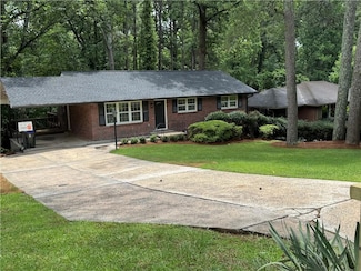 2647 Warwick Cir NE, Atlanta, GA 30345