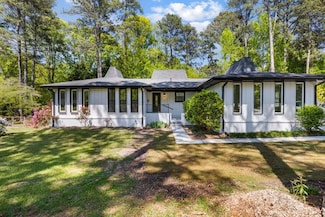 888 Chamblee Tucker Rd, Stone Mountain, GA 30087