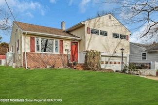 1114 Mohegan Rd, Manasquan, NJ 08736